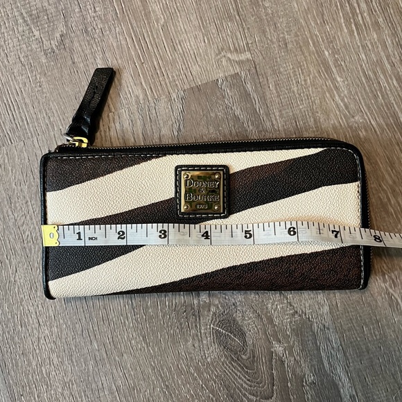 Dooney & Bourke Zebra Print Crossbody Bag with Red Accents - Picture 5 of 11